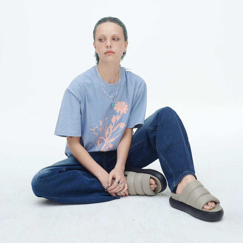 SSERPE WILDFLOWER PIGMENT HALF SLEEVE TEE SKY BLUE