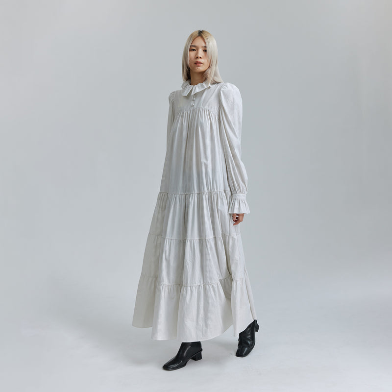 AVAVAV LONG DUFFLE DRESS WHITE