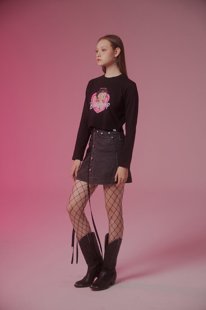 UL:KIN X BETTY BOOP LOVE POWER SEMI-CROP LONG SLEEVE T-SHIRT BLACK