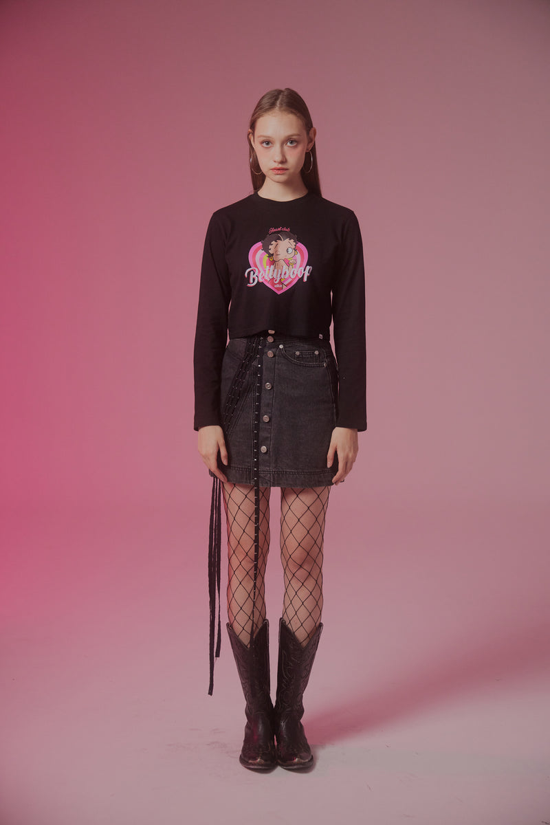 UL:KIN X BETTY BOOP LOVE POWER SEMI-CROP LONG SLEEVE T-SHIRT BLACK