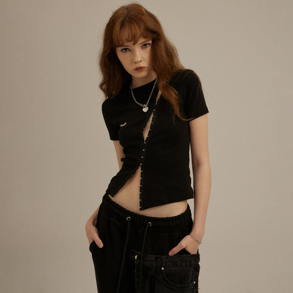 UL:KIN LSD HOOK-EYE SLIT TIGHT T-SHIRT BLACK