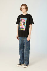 UL:KIN X TREE 13 ARTIST T-SHIRT DOUNT COUNTY BLACK