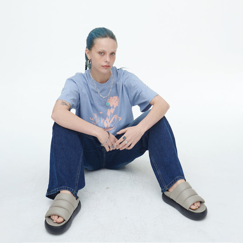 SSERPE WILDFLOWER PIGMENT HALF SLEEVE TEE SKY BLUE