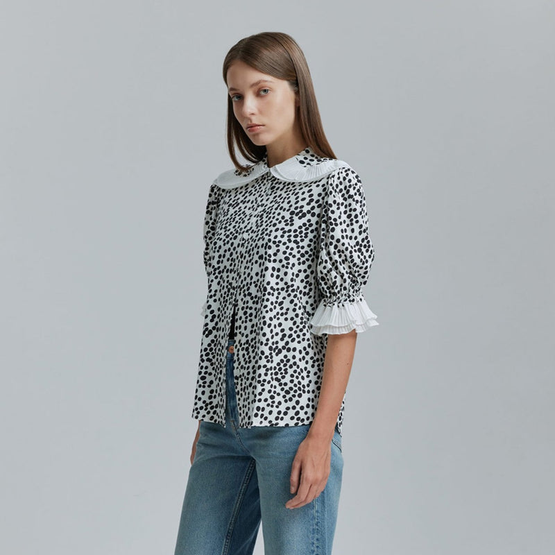 AVAVAV SHORT SLEEVE PLISSE COLLAR BLOUSE BLACK DOTS