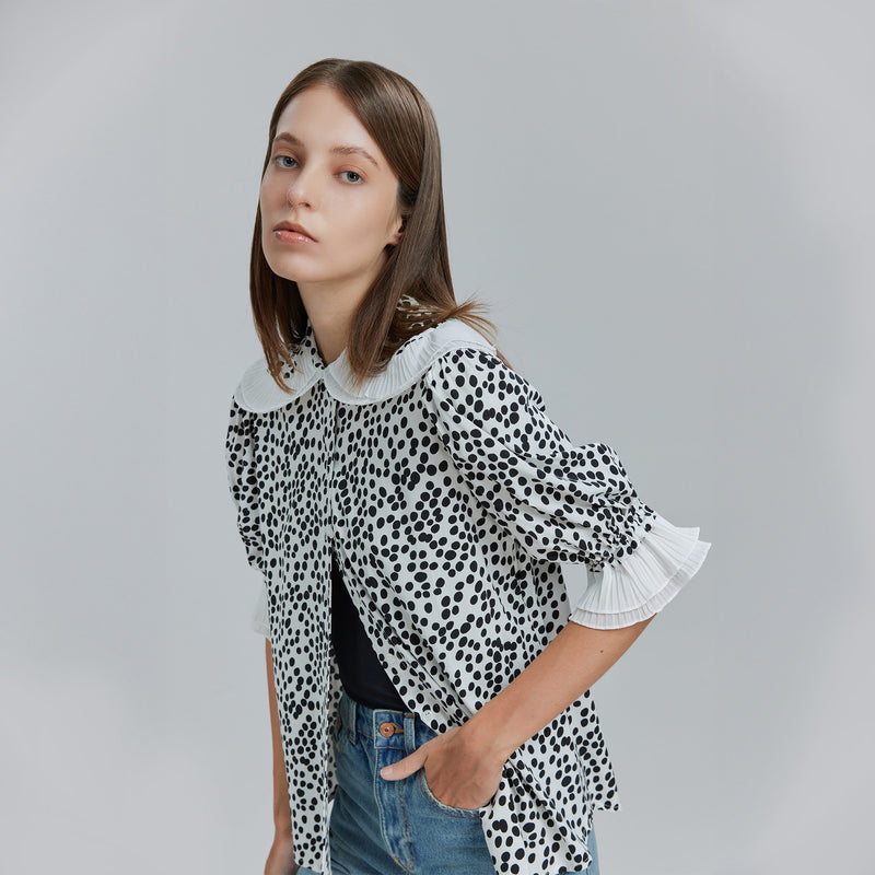 AVAVAV SHORT SLEEVE PLISSE COLLAR BLOUSE BLACK DOTS