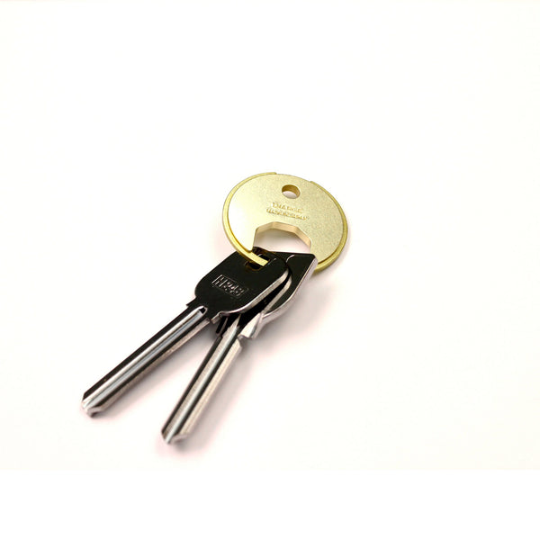 DIARGE BRASS CIRCLE KEYRING GOLD