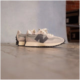 NEW BALANCE 327 SILVER GREY U327WCA
