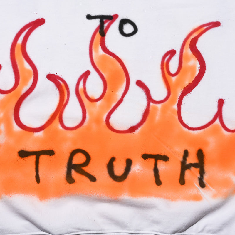 GUERNIKA THE FIRST PATH TO TRUTH CREWNECK OFF WHITE