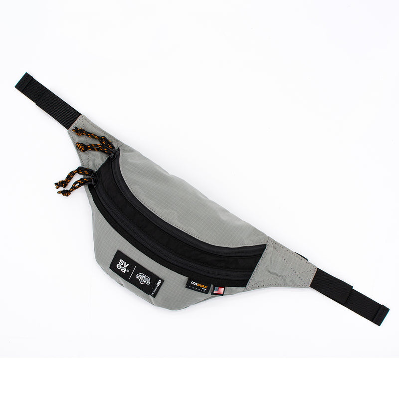 SVEA X FAIRFAX HIP POUCH SILVER X BLACK