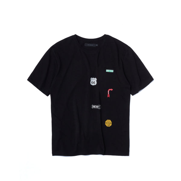 TEE LIBRARY ROAD SIGN TEE BLACK