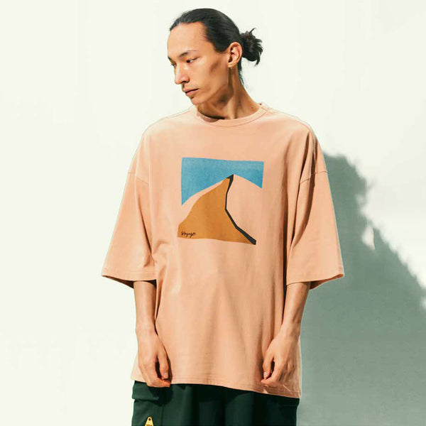 TEE LIBRARY PILGRIMAGE TEE BEIGE